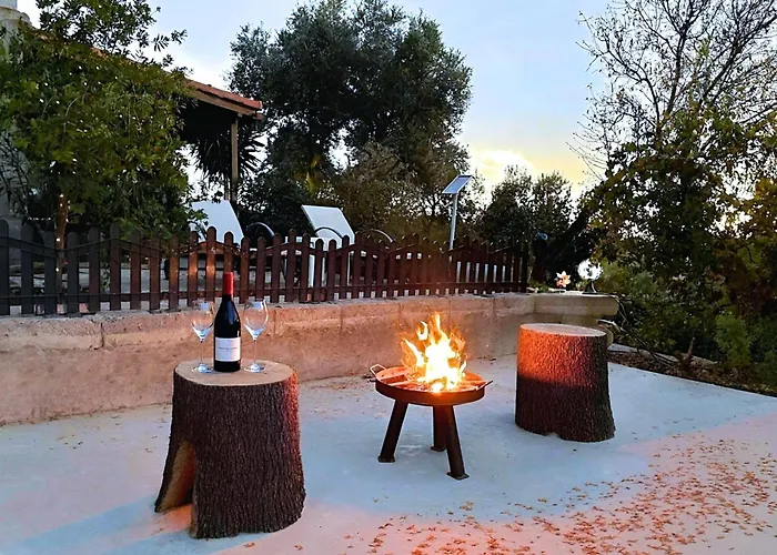 Apartman Eleia - Olive Garden & Stone House