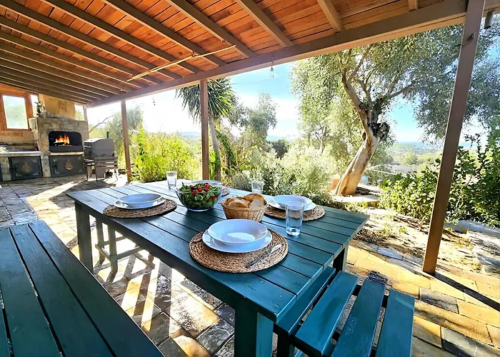 Apartman Eleia - Olive Garden & Stone House *