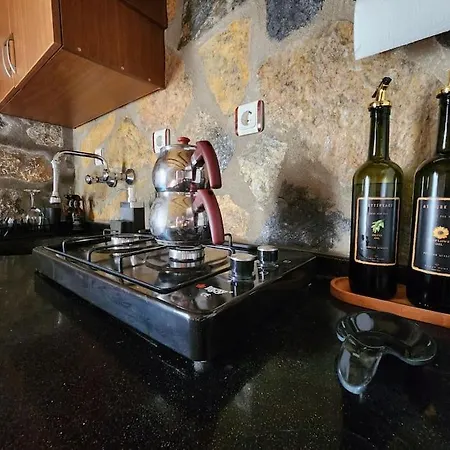 شقة Eleia - Olive Garden & Stone House *