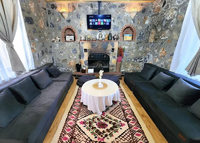Eleia - Olive Garden & Stone House Apartamento *