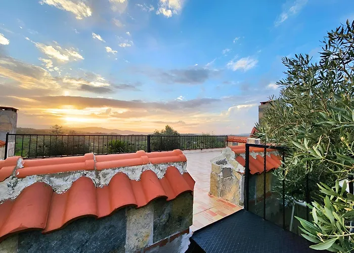 Eleia - Olive Garden & Stone House * بودروم